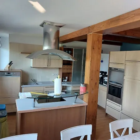 Holiday home Gaestehaus Gruppenunterkunft Gruppenferienhaus Ruegen -bodden- Fuer Bis Zu 17 Gaeste Und 7 Sz