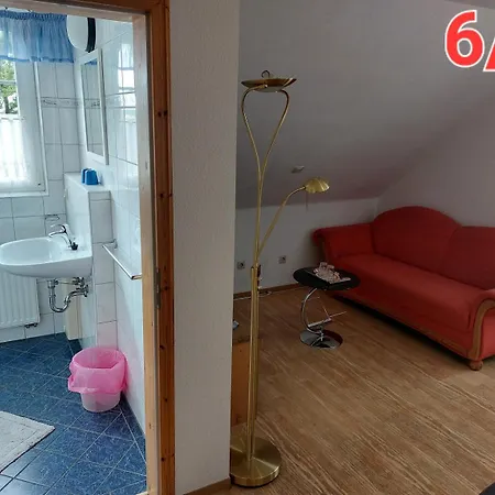 Gaestehaus Gruppenunterkunft Gruppenferienhaus Ruegen -bodden- Fuer Bis Zu 17 Gaeste Und 7 Sz Holiday home