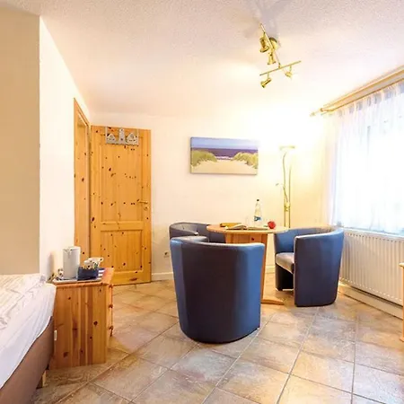 Bodden-blick Vis-a-vis Hiddensee Fuer Bis Zu 6 Gaeste -im Og-